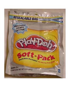 Play-Doh Soft Pack Resealable with Shape Cutter Varied Colors