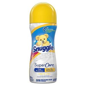 Snuggle SuperCare In-Wash Scent Booster, Lilies and Linen, Fade Protection and Color Run Protection, 9 Ounce"