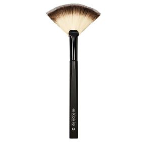 Kokie Professional Fan Brush